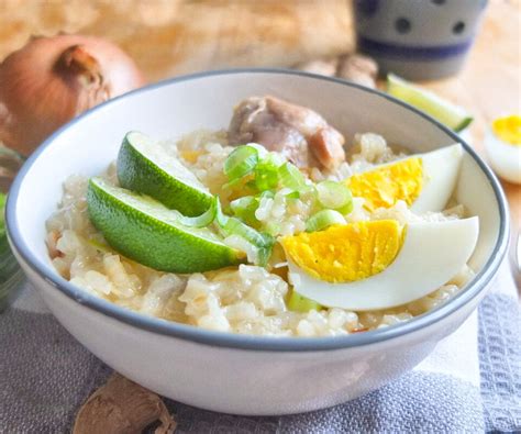 Chicken Arroz Caldo (Filipino Chicken Rice Porridge) .
